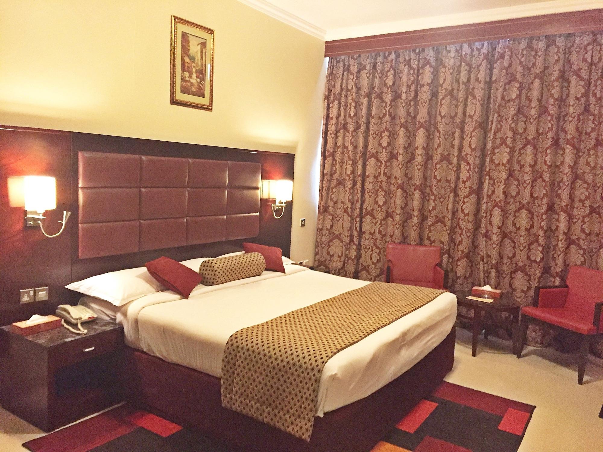 รามีโรส โฮเต็ล อพาร์ตเมนท์ Aparthotel อาบูดาบี ภายนอก รูปภาพ